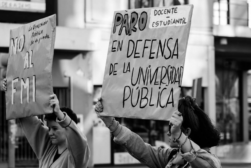 La universidad vuelve a la calle contra el recorte presupuestario