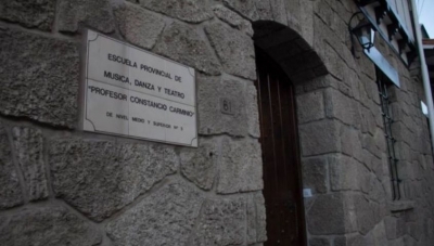 UADER: estudiantes denuncian retrasos en el egreso por falta de docentes