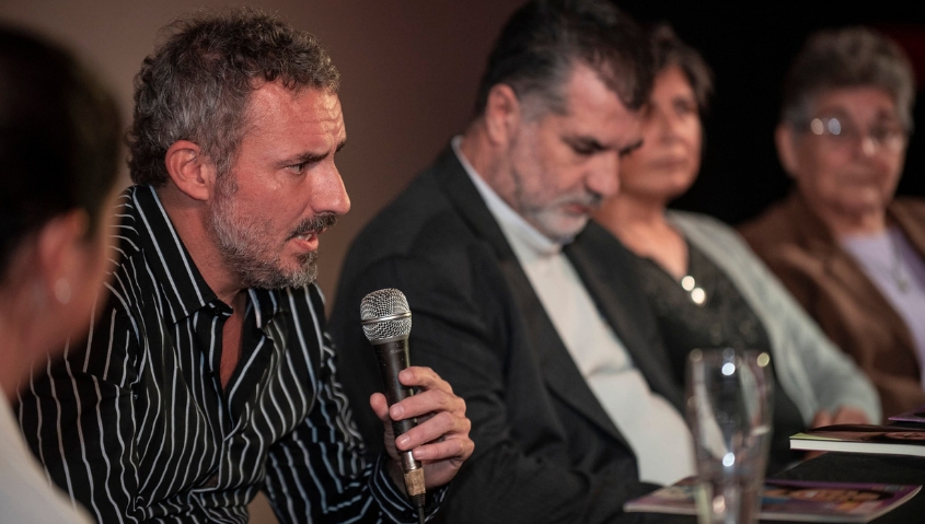 Santiago Garc&iacute;a present&oacute; &ldquo;Micaela Garc&iacute;a, la chica de la sonrisa eterna&rdquo; en la Feria del Libro de Gualeguay