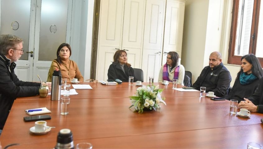 Agricultura Familiar: trabajadores despedidos y diputados del PJ piden que la Provincia se involucre