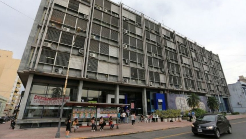 Reclaman falta de pago por el Plan Superior de Alfabetizaci&oacute;n