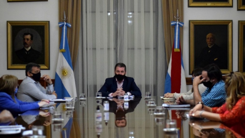 AGMER rechaz&oacute; la propuesta salarial por &ldquo;insuficiente&rdquo; pero el Gobierno har&aacute; el pago por decreto