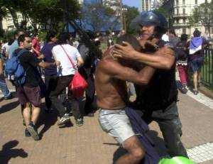 El peso de las palabras y la vida