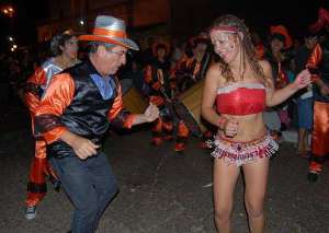 Denuncian penalmente a Urribarri por pagar en negro el incentivo docente