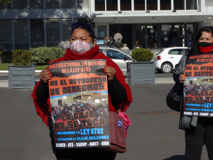 Desde supervisores hasta CTERA, fuerte rechazo docente al ajuste en la provincia