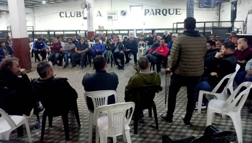 El Gobierno convoc&oacute; a los clubes autoconvocados a ra&iacute;z del reclamo por las tarifas