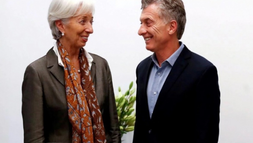 Nos siguen endeudando