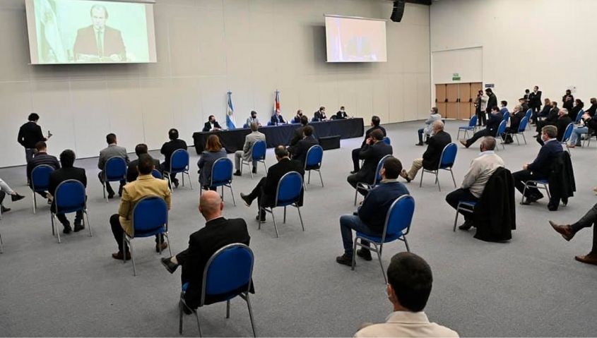 La Provincia licitar&aacute; 2600 viviendas y prev&eacute; generar 5000 puestos de trabajo