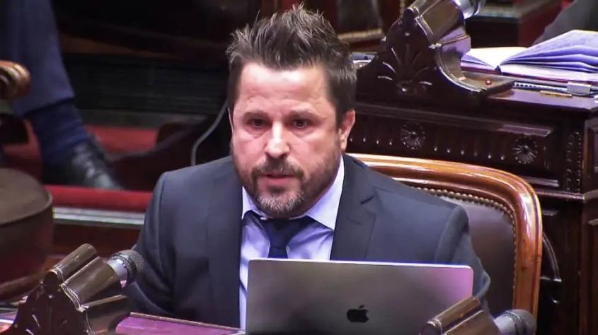Joven diputado entrerriano puso en aprietos a Mart&iacute;n Tetaz