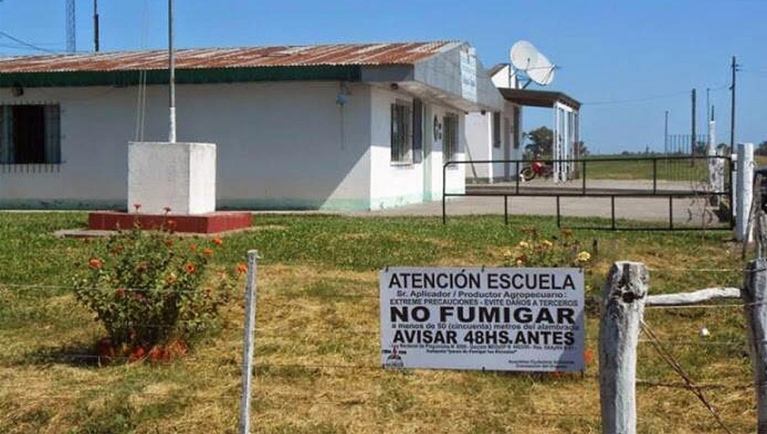 Dura respuesta ambientalista a las entidades que justifican las fumigaciones sobre escuelas