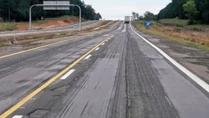 Multas: la concesionaria de la ruta 14 deber&aacute; pagar $100 millones por falta de mantenimiento