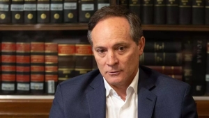 Movimientos y repercusiones en Corrientes por el esc&aacute;ndalo con Kueider