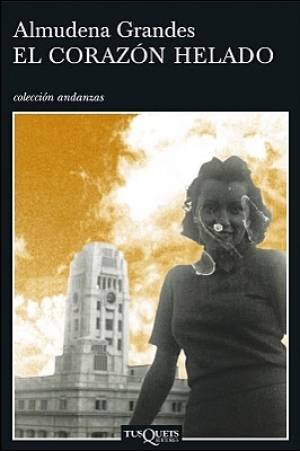 Una historia entre la Espa&ntilde;a que muere y la que bosteza