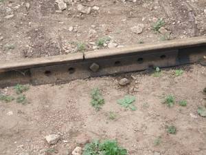 Otro viaje en el tren del doble discurso